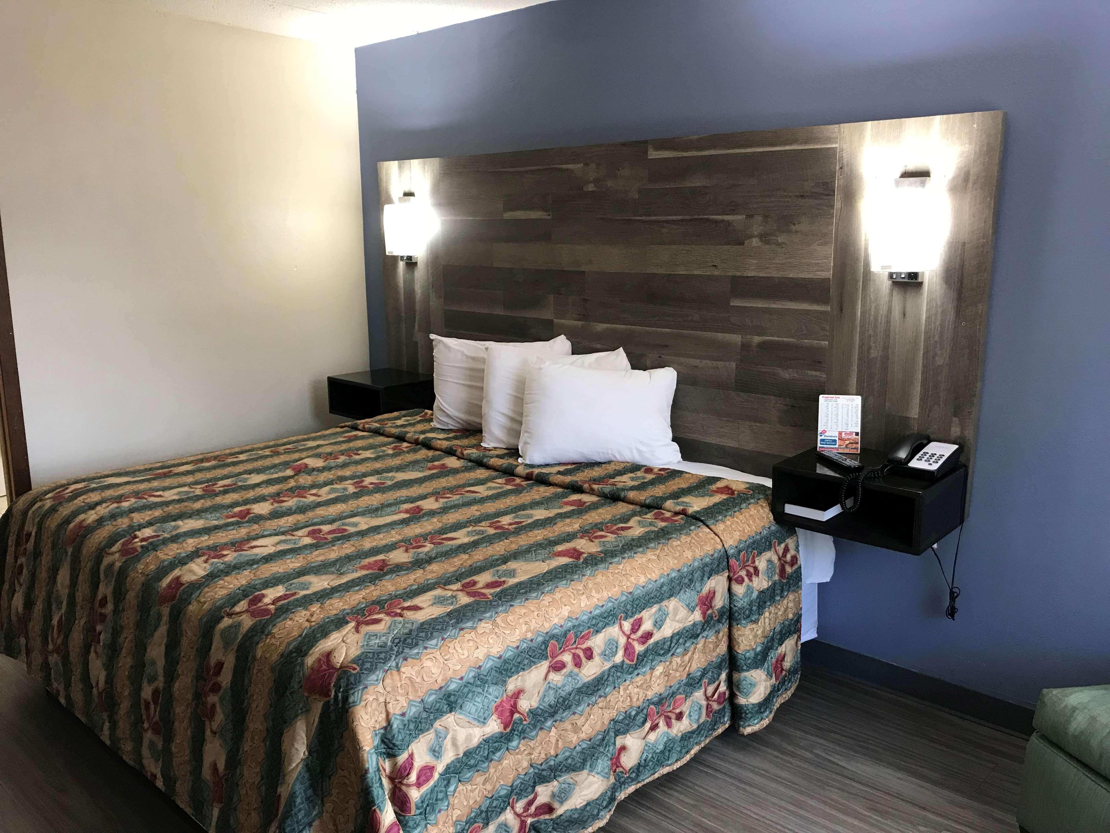Days Inn By Wyndham Knoxville North Powell Εξωτερικό φωτογραφία