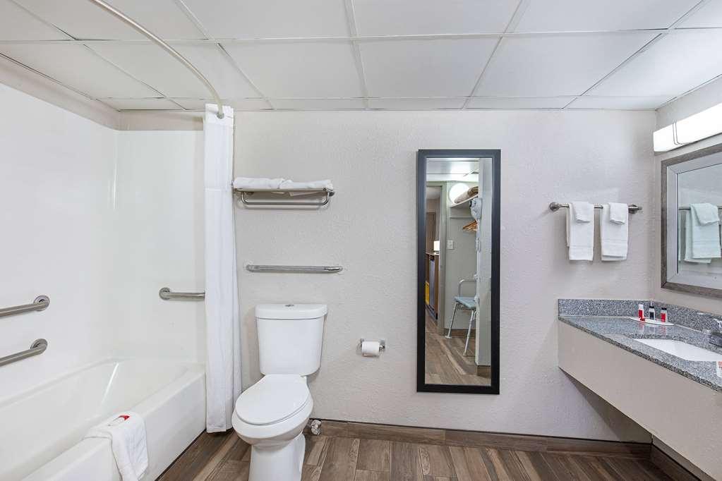 Days Inn By Wyndham Knoxville North Powell Δωμάτιο φωτογραφία