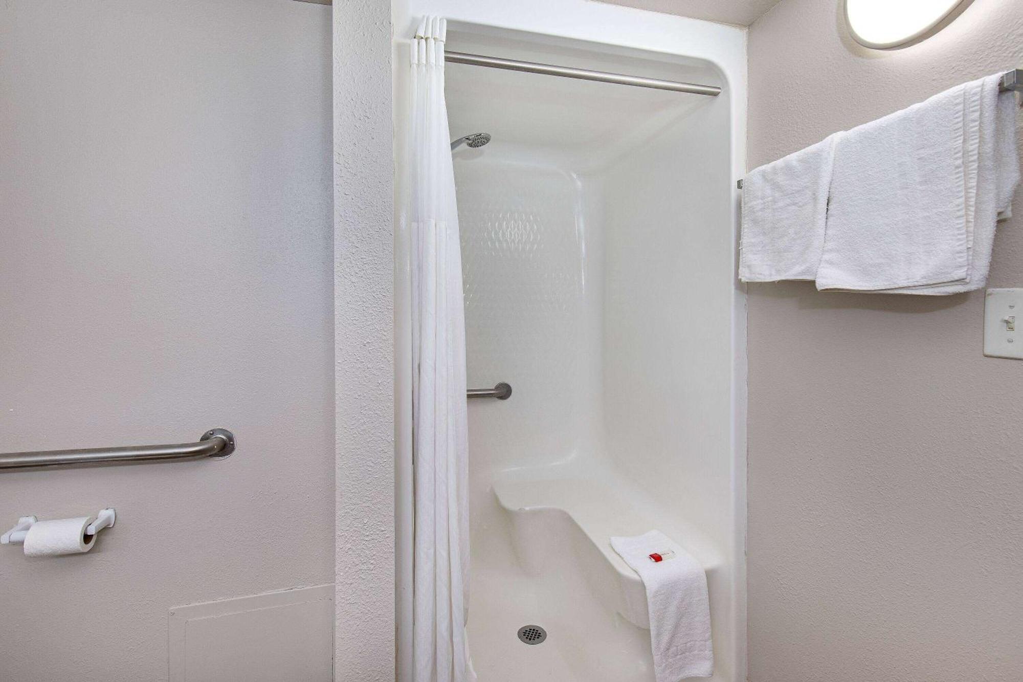Days Inn By Wyndham Knoxville North Powell Εξωτερικό φωτογραφία